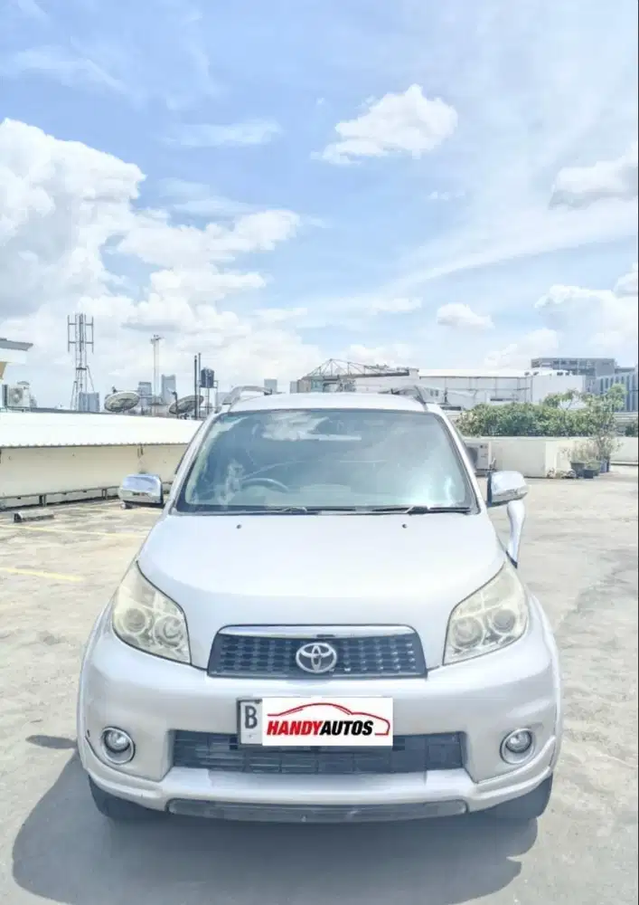 Toyota Rush S TRD Tahun 2013 Automatic Silver Metalik