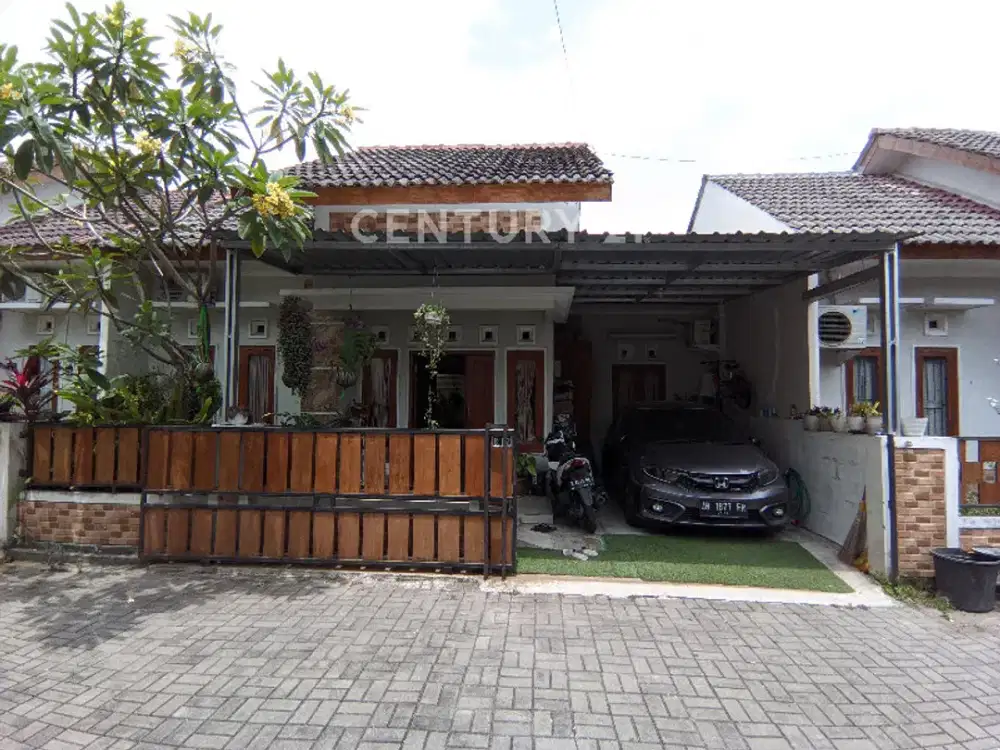 Jual Cepat, Rumah  Di Maguwohatrjo 3 Kamar Tidur 2 KM