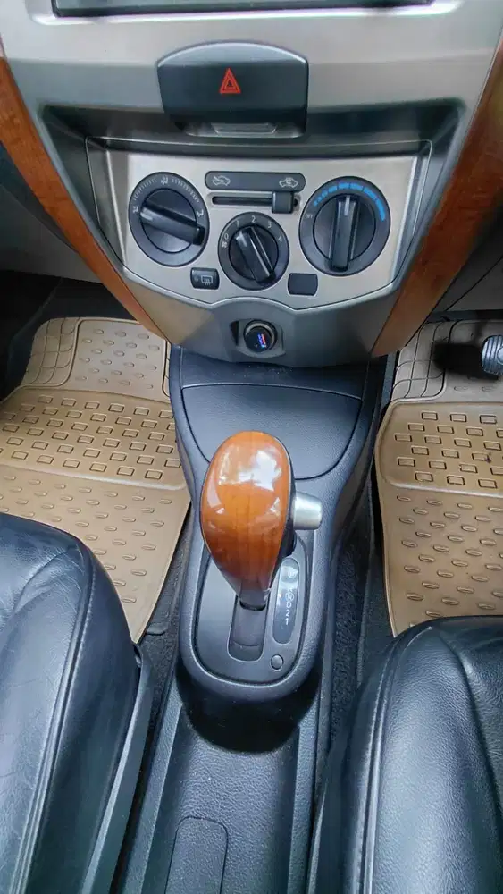 Nissan Grand livina 2013 Bensin