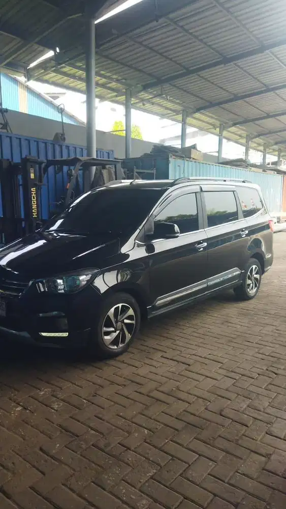 DIJUAL!Wuling Confero S 1.5 Hitam