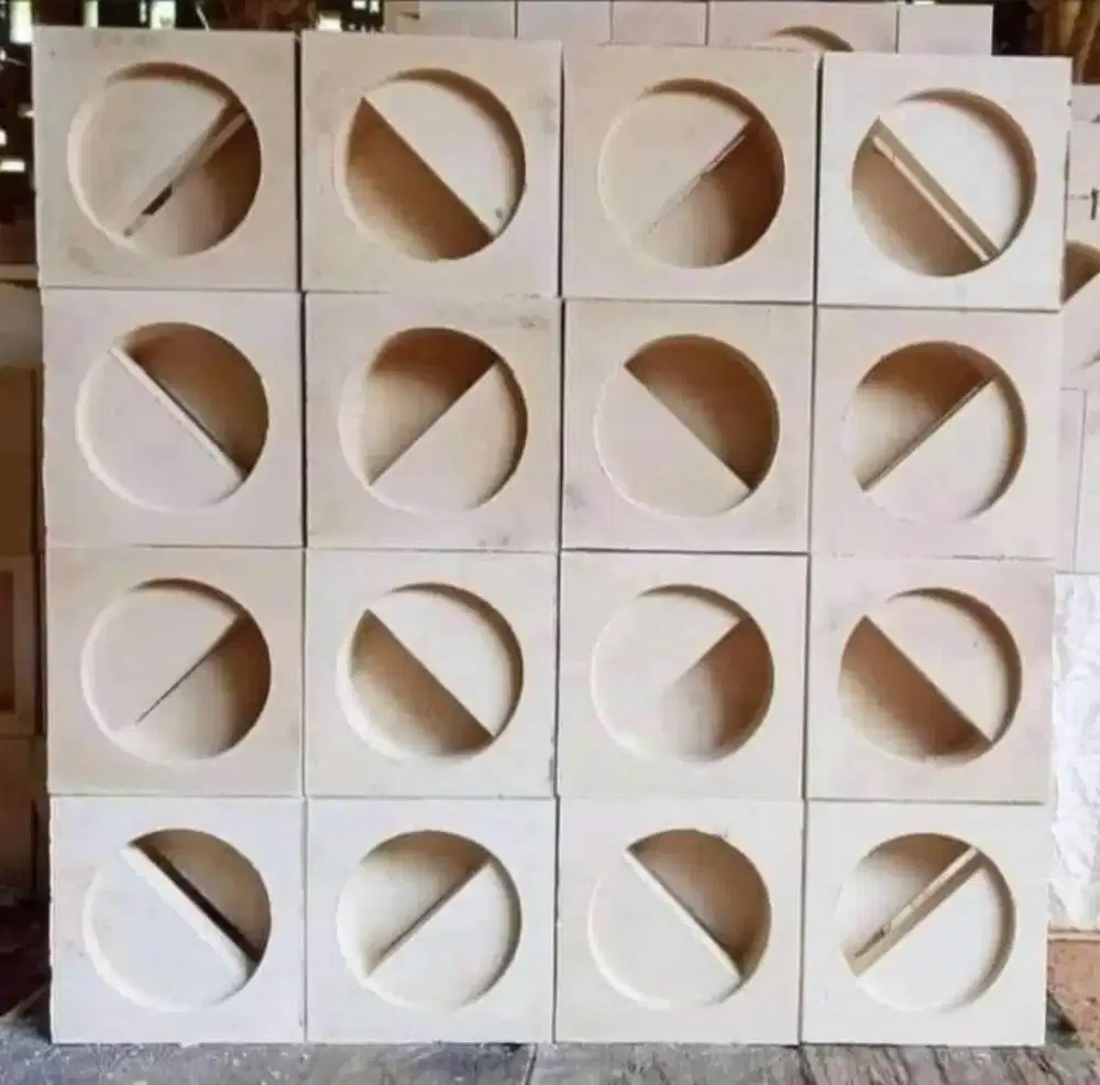 Roster beton 20x20cm tebal 10cm