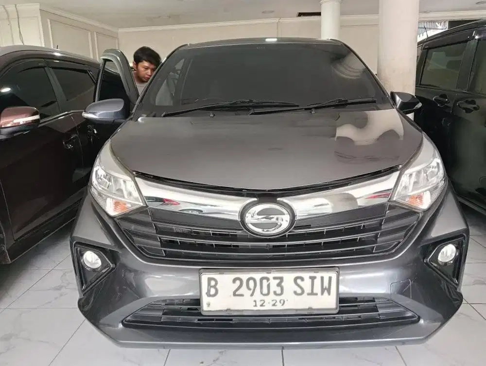 Daihatsu Sigra R at  DP paket tahun 2019