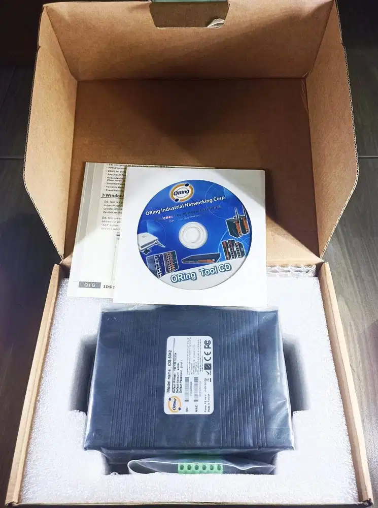 ORing IDS-5042, 4-port RS-232/422/485 to 2 ports LAN