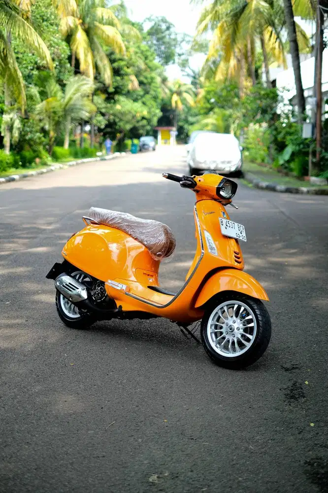 JUAL VESPA MATIC BEKAS/SECOND SPRINT 2014 MURAH BERGARANSI