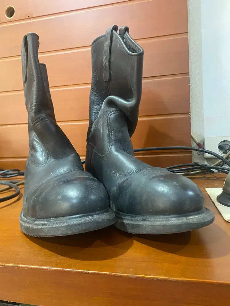 Sepatu safety Red Wing buatan USA original