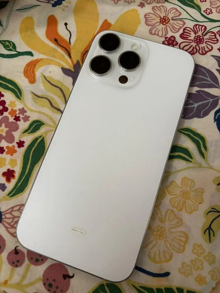Iphone 16 pro max like new