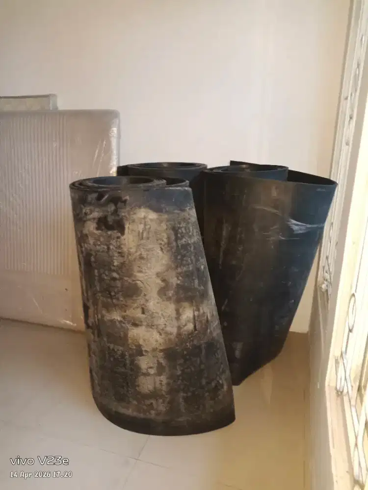 karpet karet beladiri