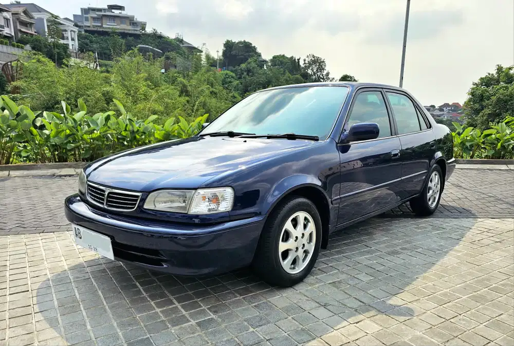 Toyota Corolla 2000 Bensin