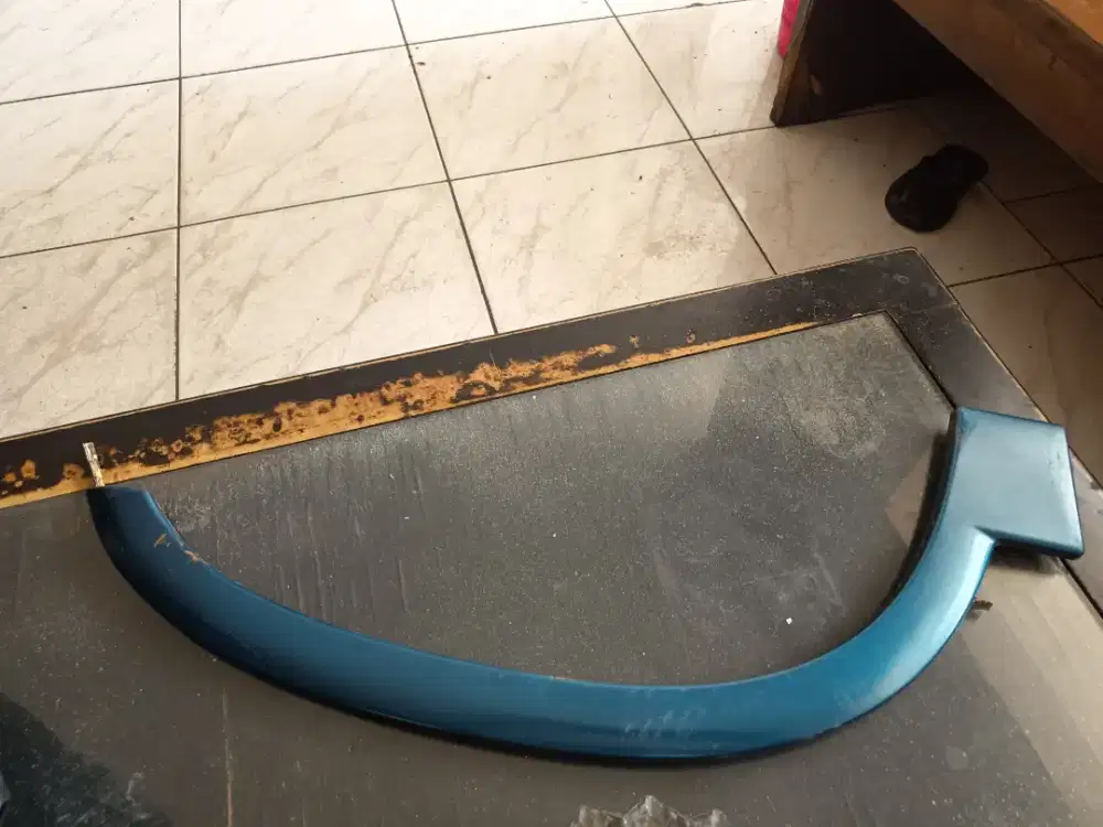 Fender kanan karimun kotak