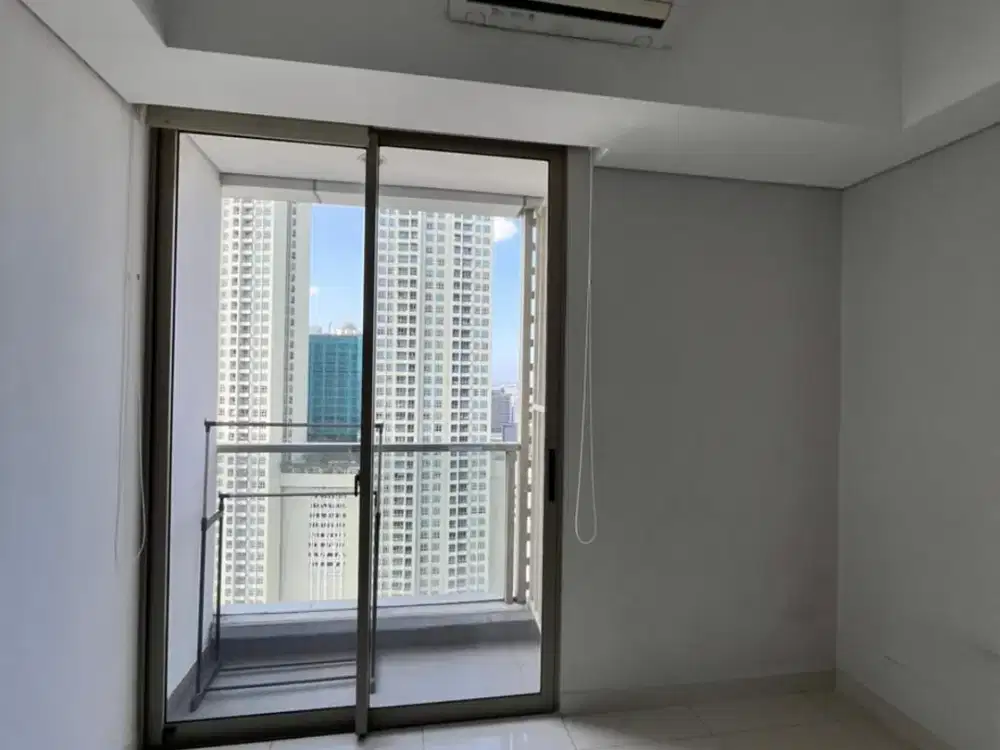 Jual Apartemen Taman Anggrek Studio Semi Furnished