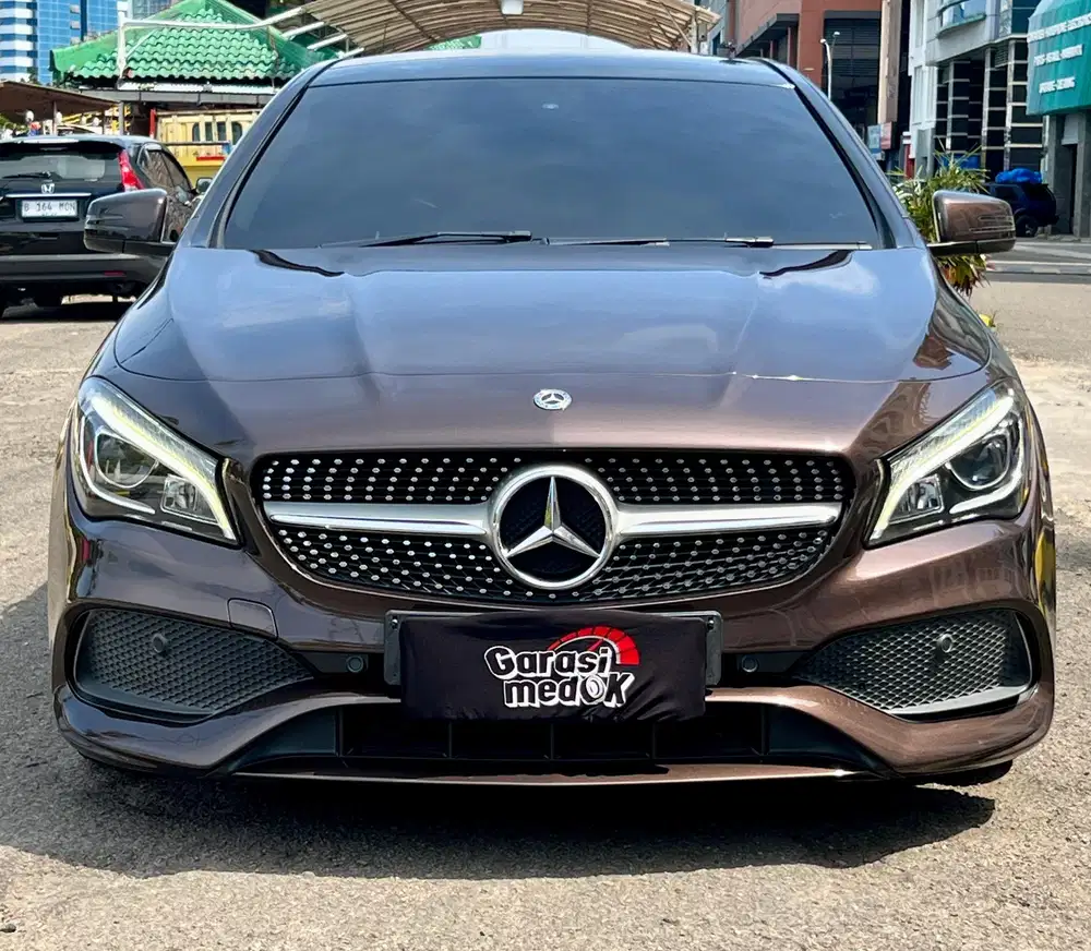 Mercedes Benz Mercy CLA200 CLA 200 Sport AMG 2018 Antik Low KM Murah
