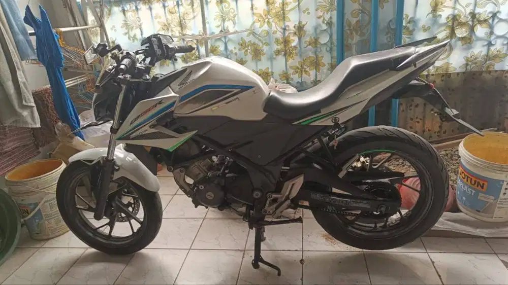 Di jual Honda NEW CB150 R LED Tahun 2016
