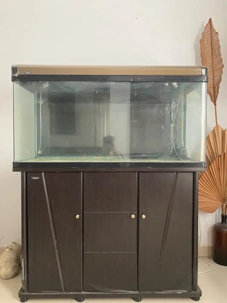Aquarium Set Merek Fishland