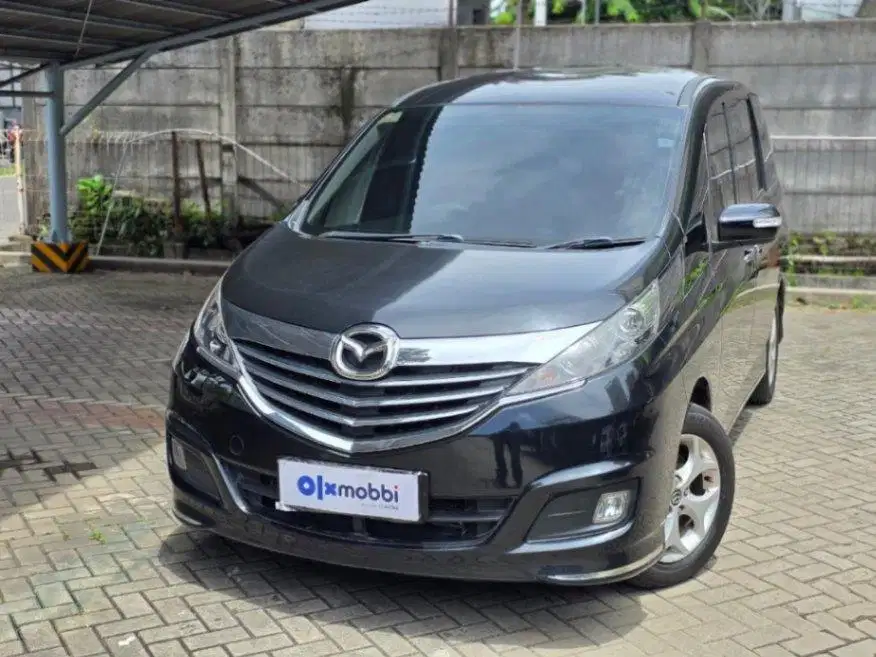 Mazda Biante 2.0 Bensin-AT 2017 Hitam