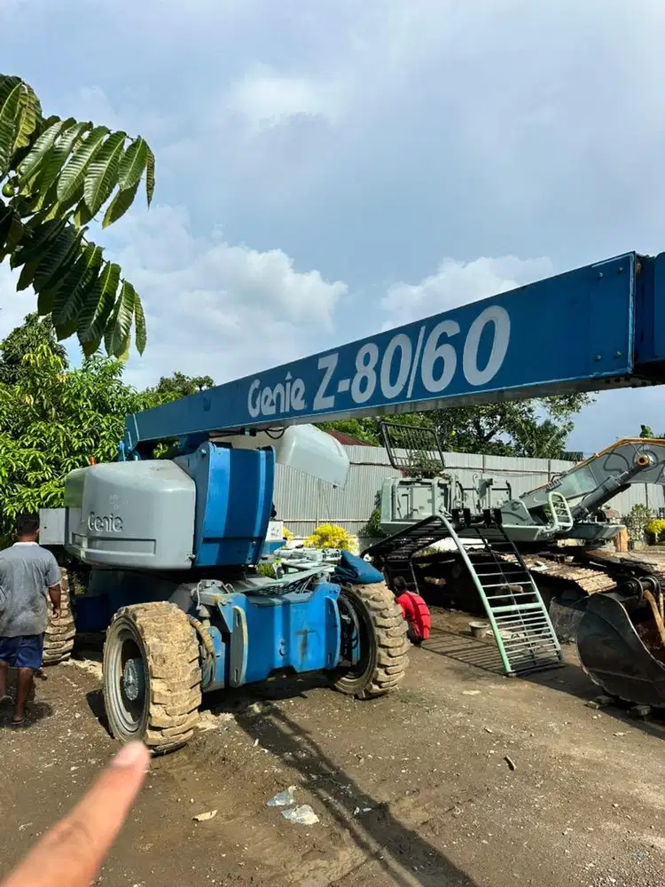 Boomlift Genie Z80/60 24 meter tahun 2005