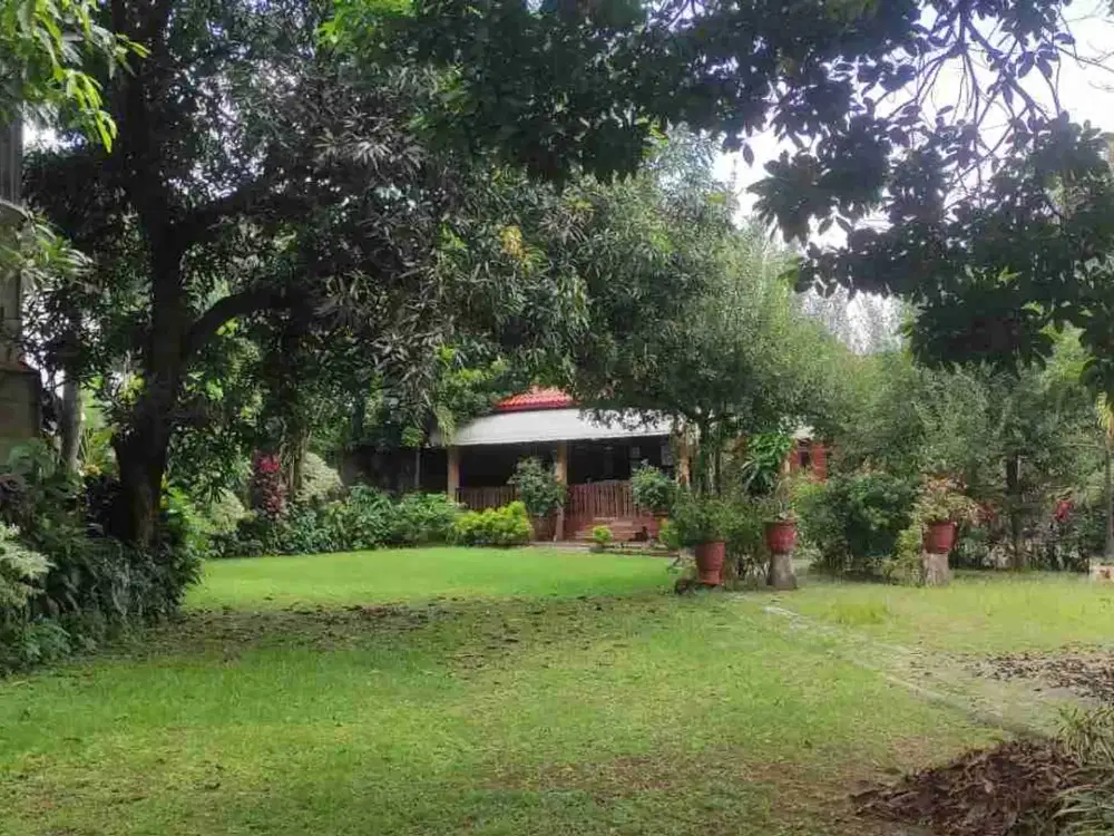 Sewa Tanah Luas 1.400 M² + Bangunan dengan Aula Besar di Jl Raya Hankam Jatirahayu – Cocok Kantor / Mess / Usaha