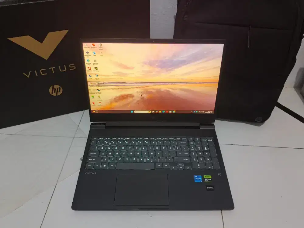 Laptop Victus 16 RTX4050 6GB Core i5-13500HX Fullset