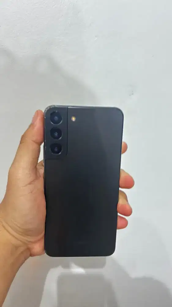 Samsung s22plus 8/126