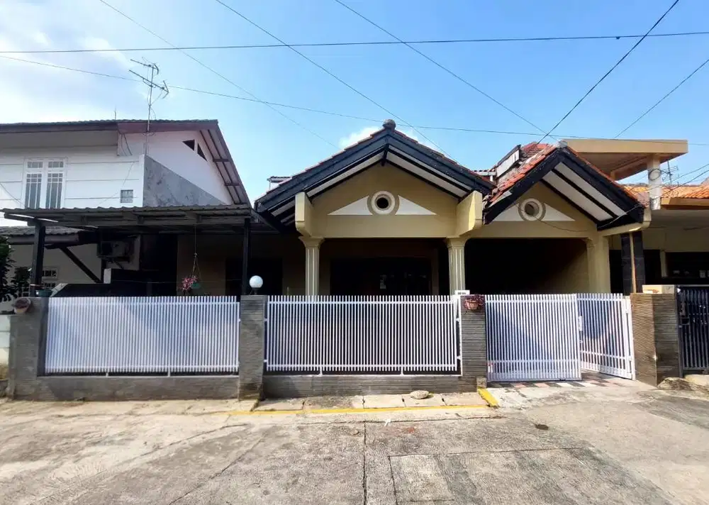 Di Kontrakan Rumah untuk Keluarga atau Kantor