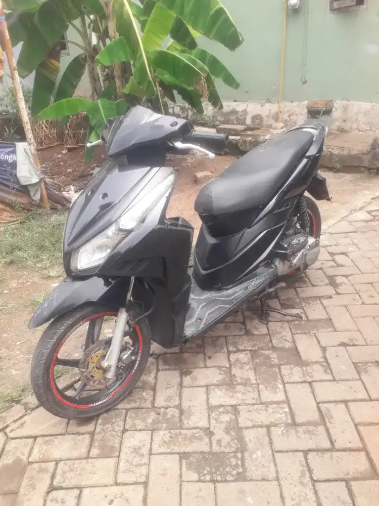 Honda vario tekno 2012