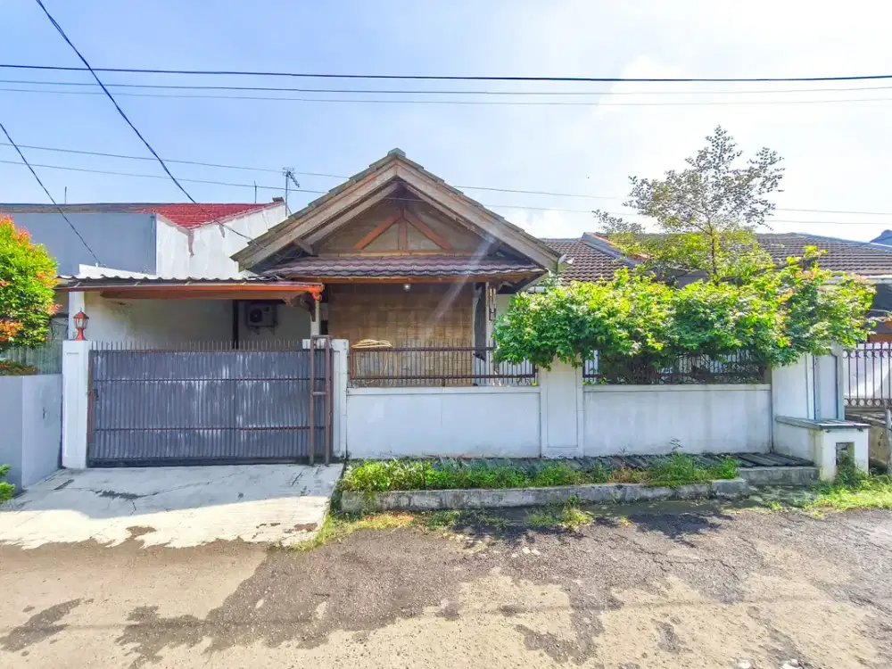 Rumah Strategis 10 Menit ke Gerbang Tol Pamulang Bebas Banjir J-45976