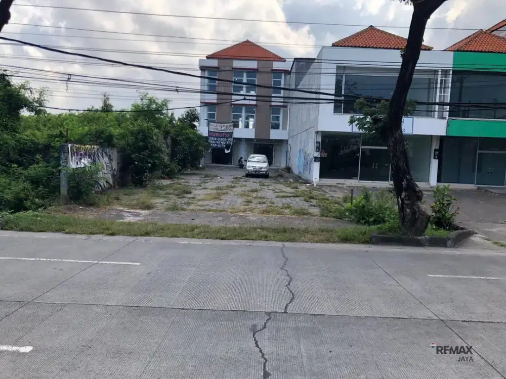Ruko Premium 3 Lantai untuk Usaha Disewakan, di Seminyak Area