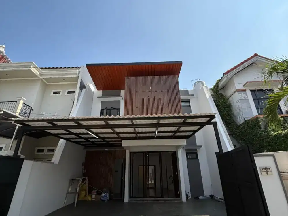 RUMAH MINIALIS TROPICAL DHARMAHUSADA 2 LT SHM SURABAYA TIMUR SAFE142