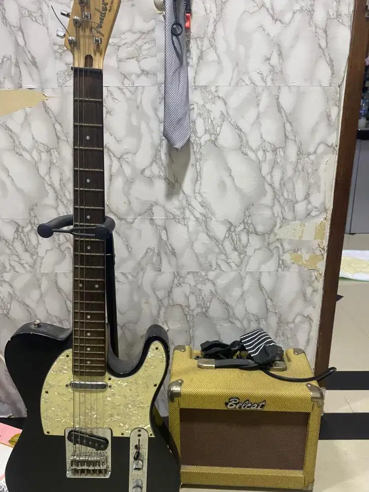 Jual cepat gitar elektrik fender
