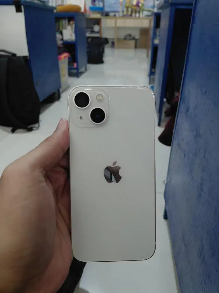 Jual iphone 13 ori ibox 128gb putih masih sangat mulus