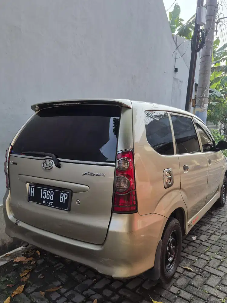 Daihatsu Xenia 2005 Bensin