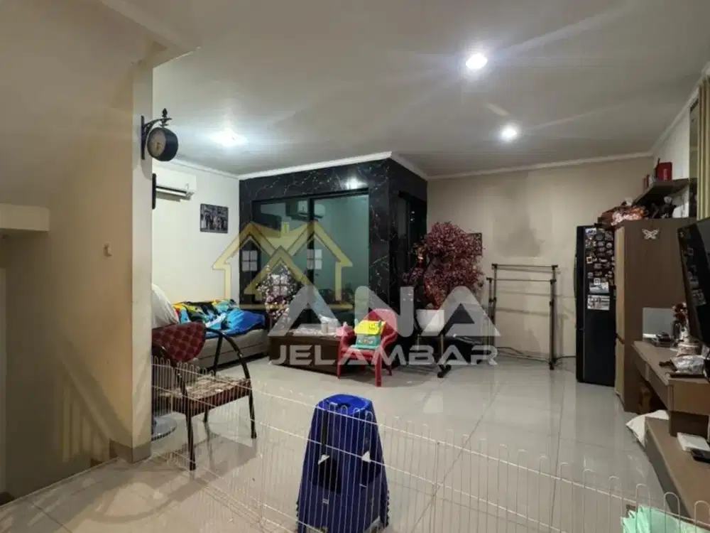 ANA RUMAH UK 6X14M DI JELAMBAR