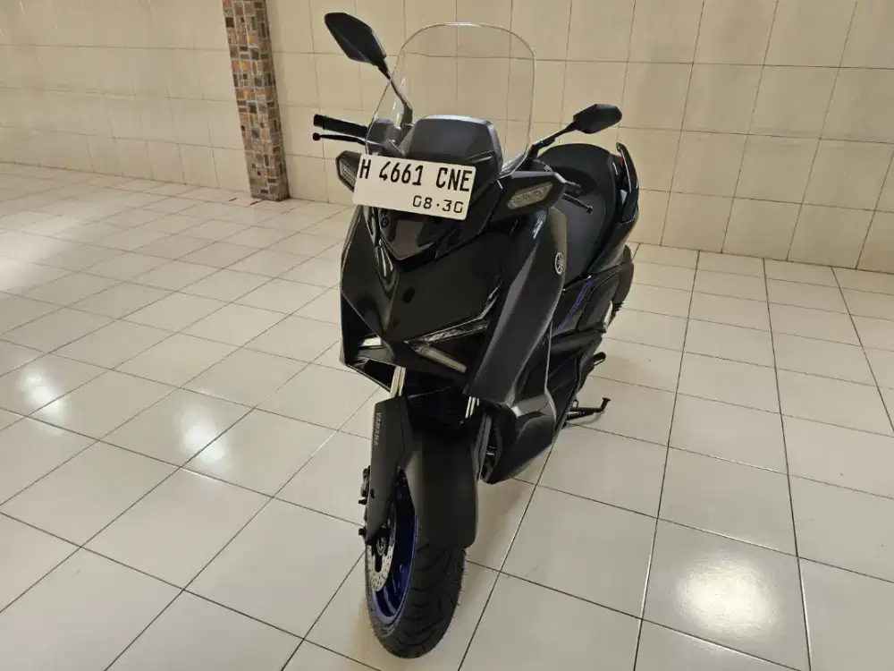 XMax ABS 2025 km 100Perak