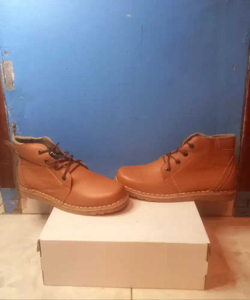 Jual cepat murah sepatu MR.LA boots casual full kulit asli original