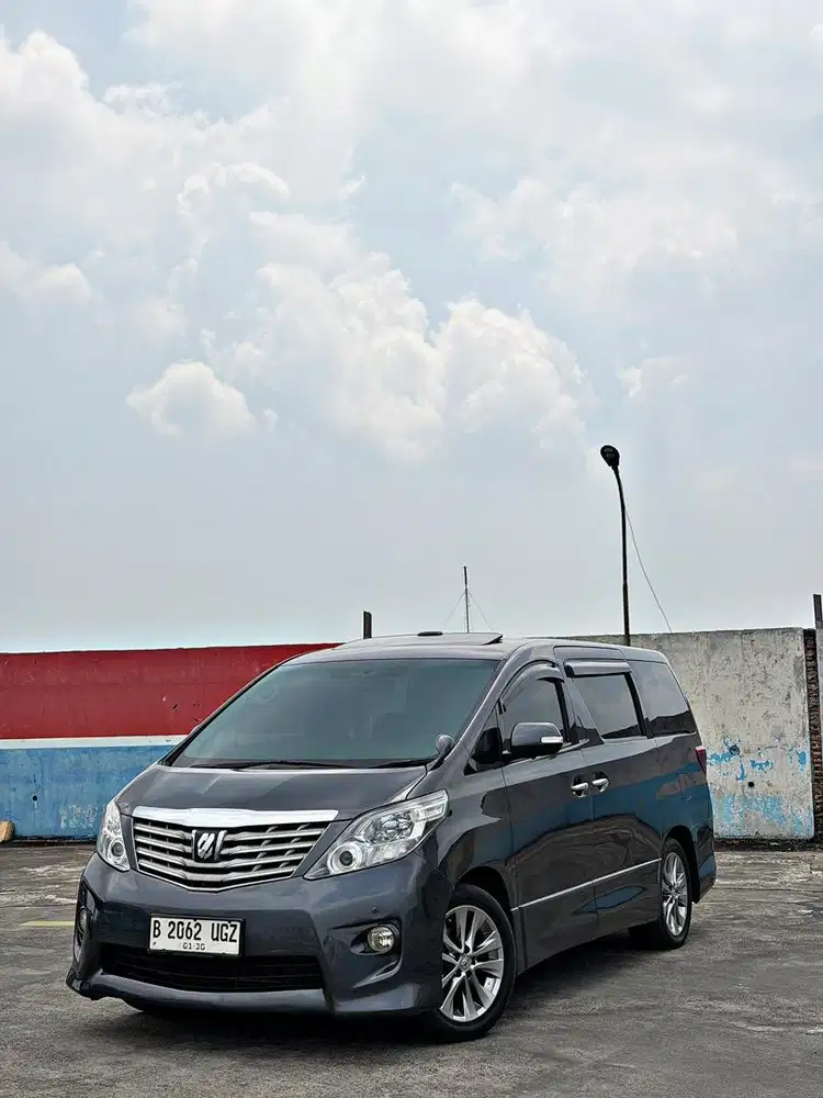 (CASH)Toyota Alphard 2.4 S CBU Audioless CVT 2010