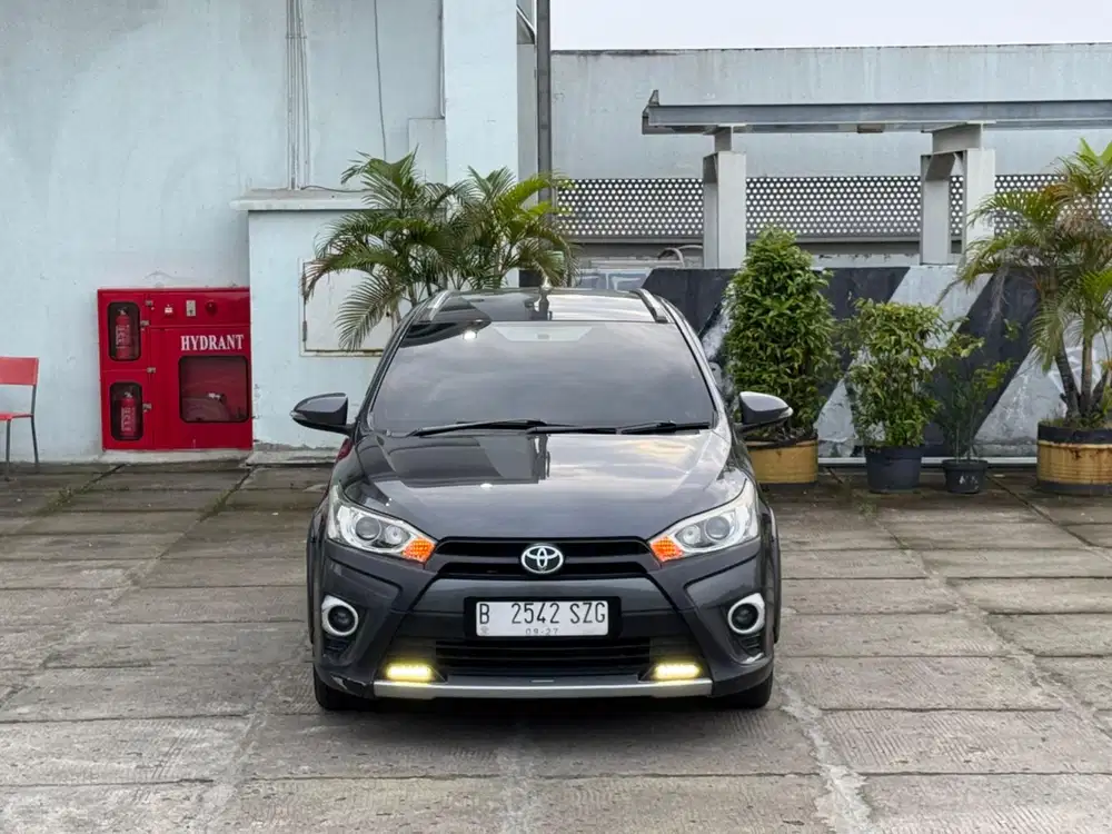 Toyota Yaris Hykers AT 2017 / 2018 Matic Plat Genap