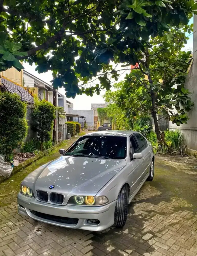 BMW e39 520i Double Glass Limited Edition