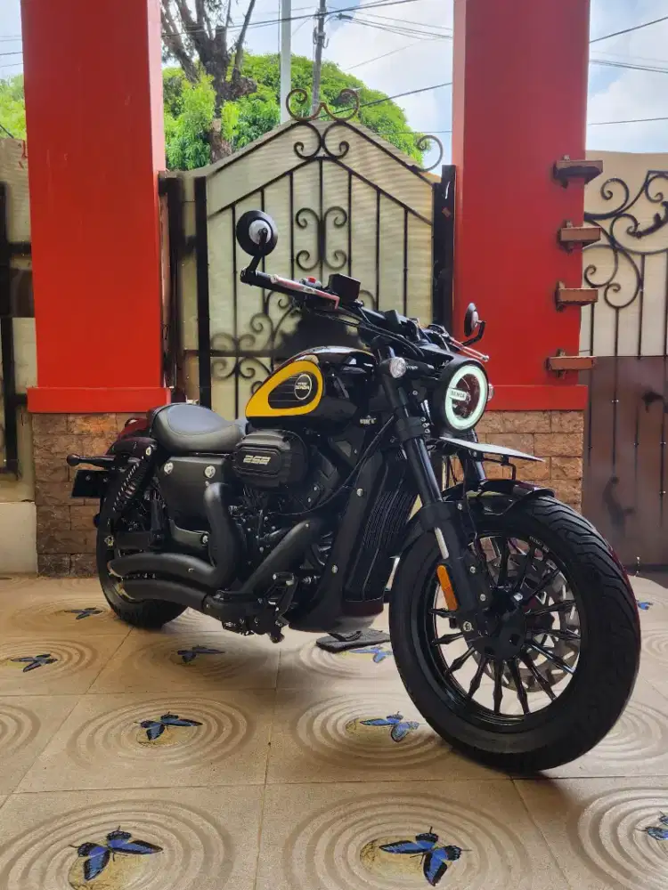 Benelli Keeway Benda v252c ONLY 1,000an KM!