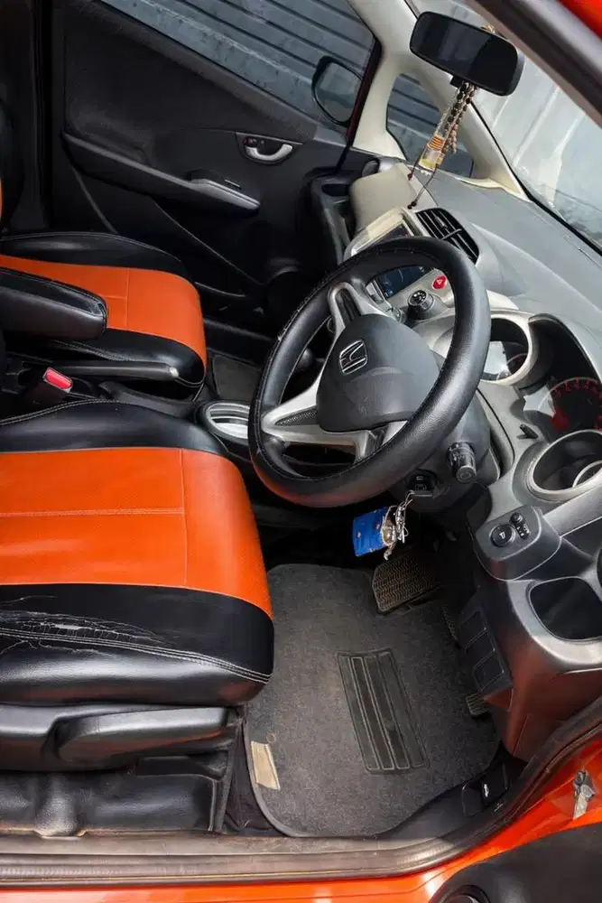 Jazz RS GE8 A/T Orange 2013