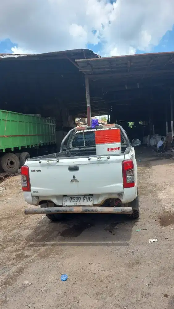 Admin kantor  dikantor