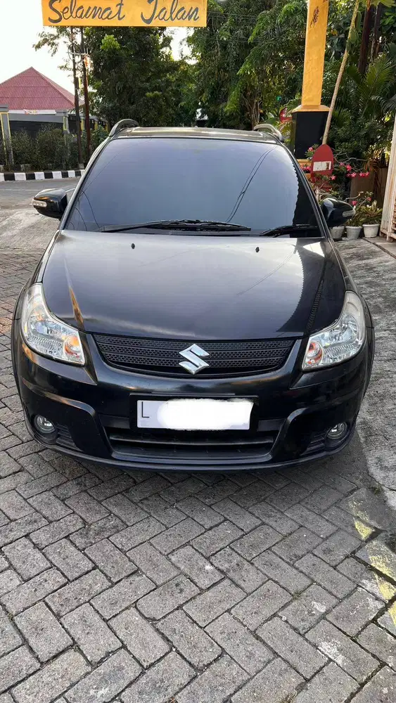 Di Jual Cepat Mobil Suzuki X-over SX4 (2010) Area Surabaya