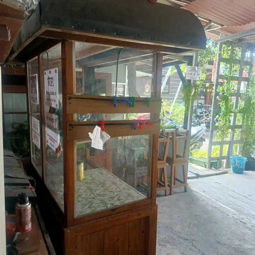 Grobak tebuat dari kayu