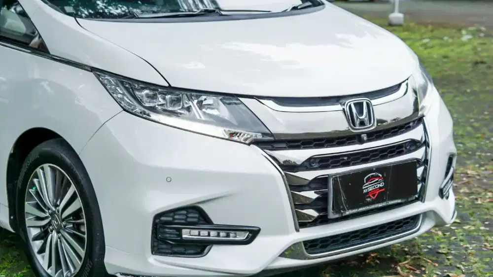Honda Odyssey E Presrtige 2.4 CVT 2020 odo 62k KM Pajak Hidup Panjang