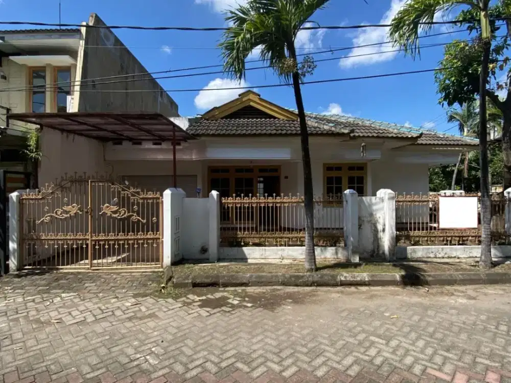 Rumah Hook Fasilitas Lengkap Lokasi Perum Deltasari Waru Sidoarjo