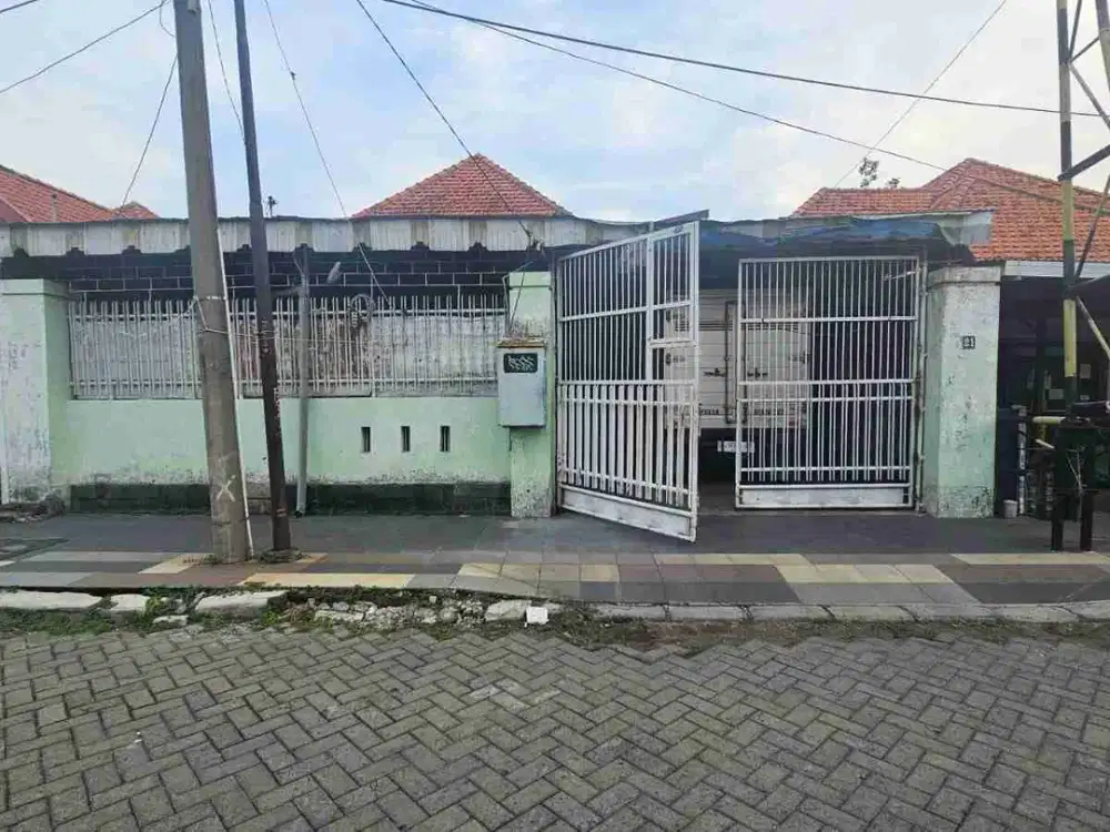 Dijual via lelang rumah di jl ogan 21 Darmo Wonokromo Surabaya