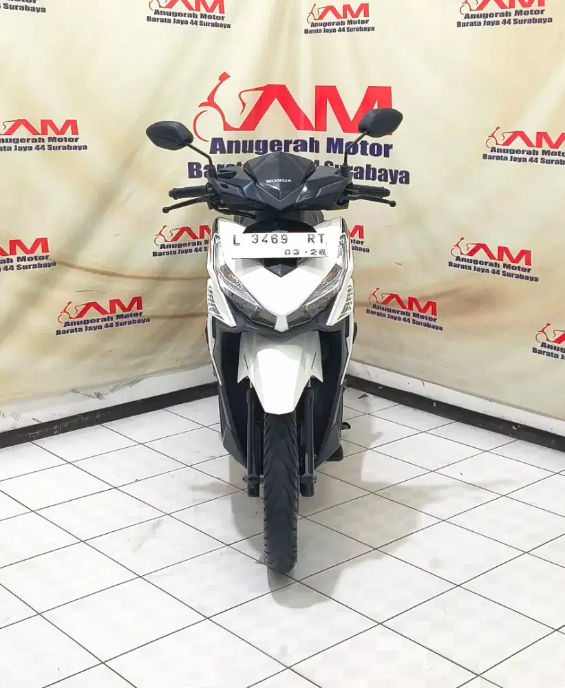 Honda Vario 125 CBS Tahun 2018 warna Putih