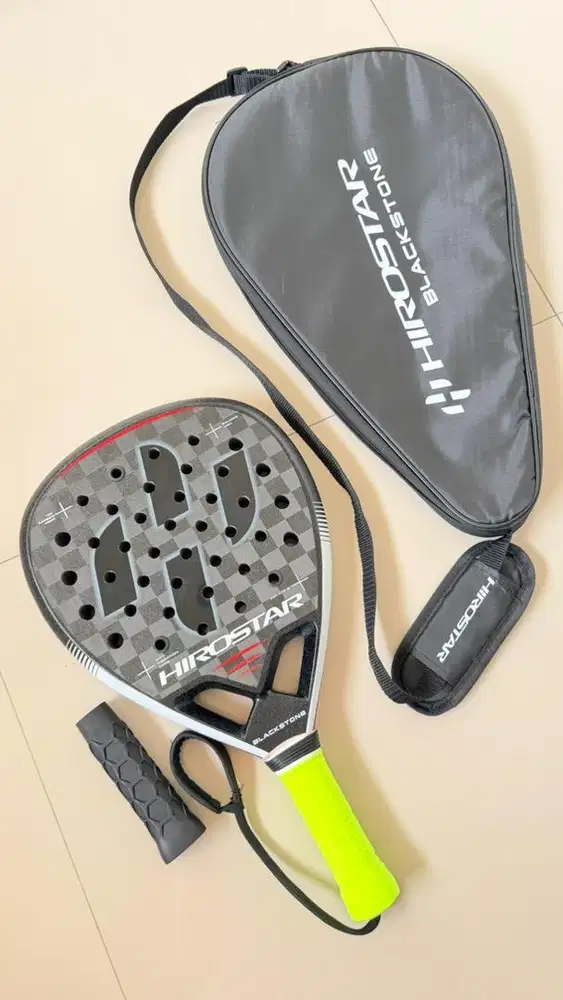Raket padel hirostar blackstone 2025