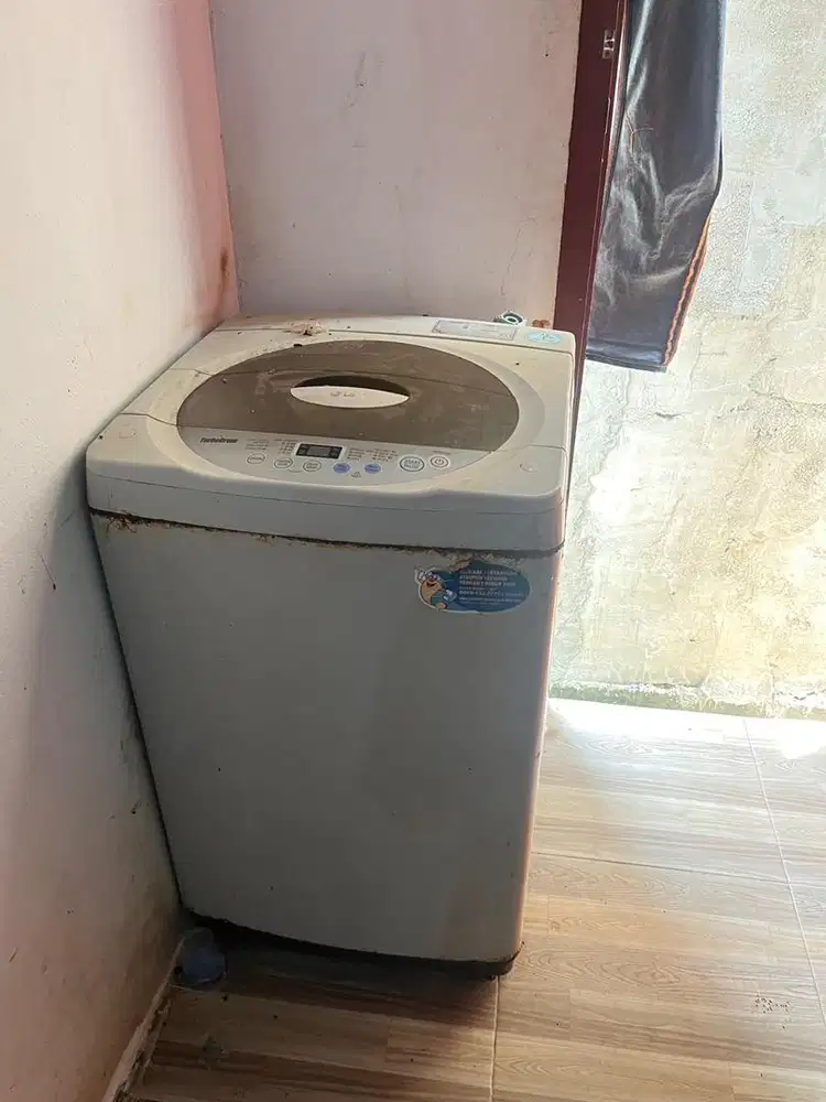 Mesin Cuci Rusak
