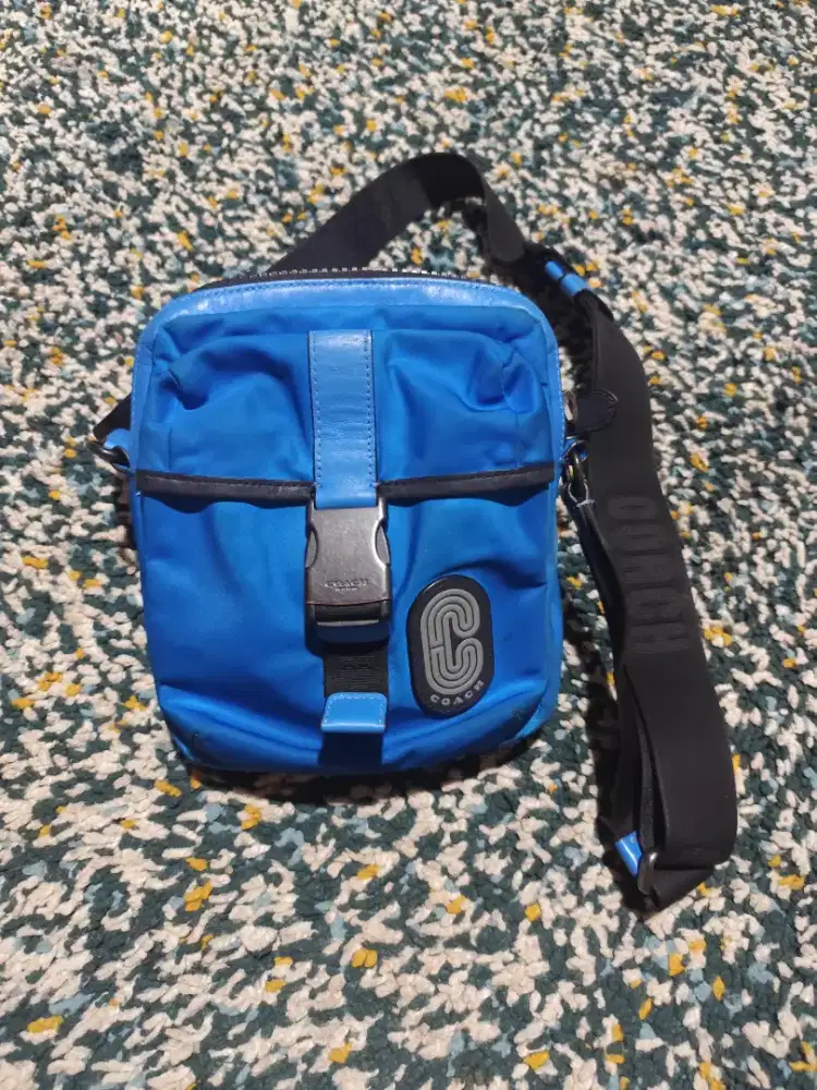 Tas selempang Coach Max Crossbody