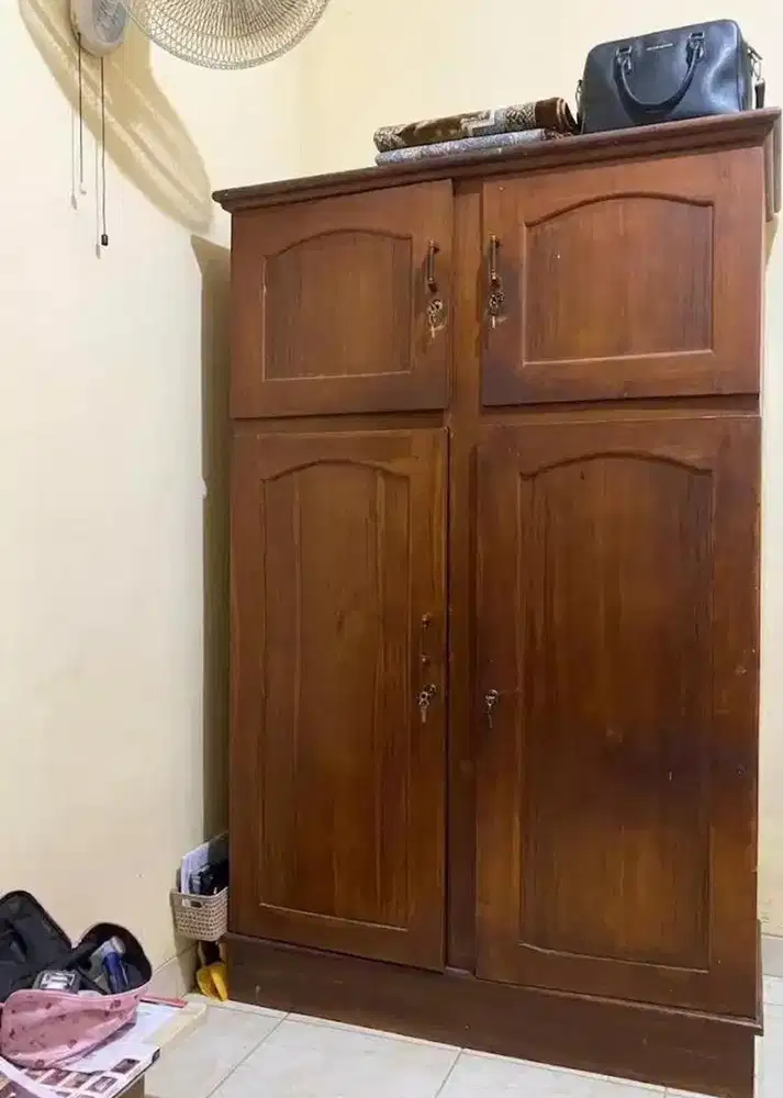 Dijual Lemari Jati