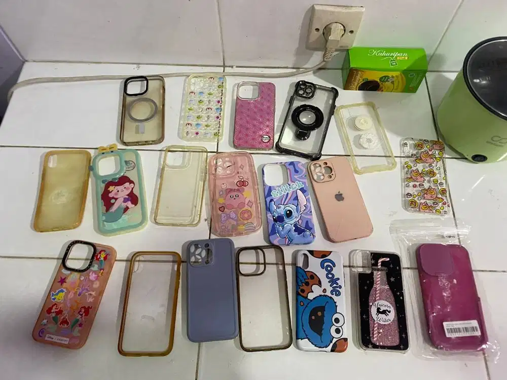 Casing Iphone 13